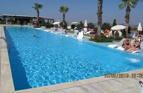 Side Wohnung | Babylon Bliss 6 Ein 3-Bett-Duplex-Haus mit 3 Bädern und privatem Pool