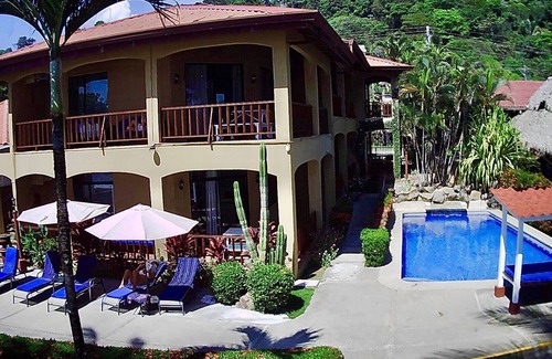 Playa Hermosa Haus | Bachelor Party Beachfront Rental 13 bedrooms