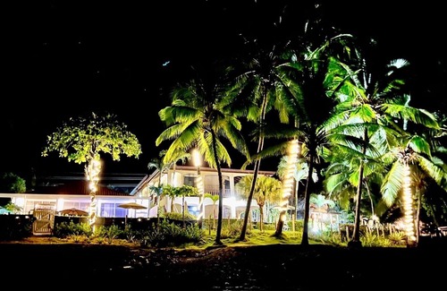 Playa Hermosa Haus | Bachelor Party Beachfront Rental 13 bedrooms