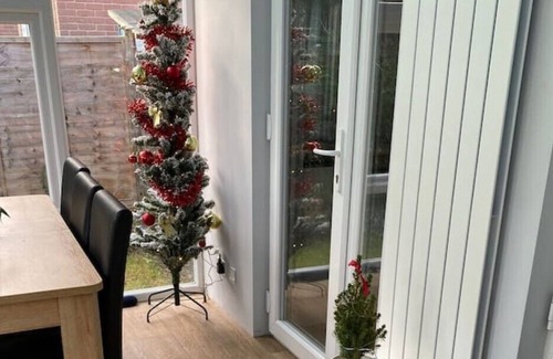 Winchester Haus | Badger’s Rest - home from home for contractors