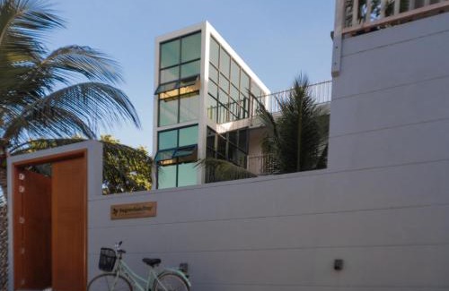 Dharavandhoo Hotel | BAGEECHAA STAY