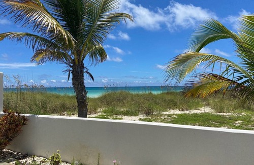 Bahamas Terrace Eigentumswohnung | Bahamian Beachfront Paradise, directly on the beach!