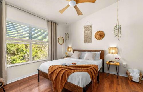 Gainesville Haus | Bali Bliss Updated & Well-Appointed Condo