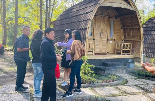 Toya Bungkah Kabine | Bamboo Austin Mountbatur