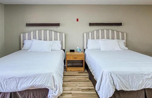 Baneberry Hotel | Baneberry Inn 8