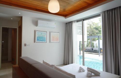 Si Sunthon Villa | Bangtao Luxury 4 bedroom villa Lux Pride