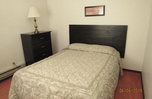 Branson West Resort | Bar M Resort & Campground