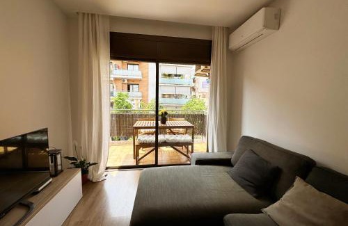 Gava Wohnung | Barcelona a 20 minutos en piso reformado y soleado