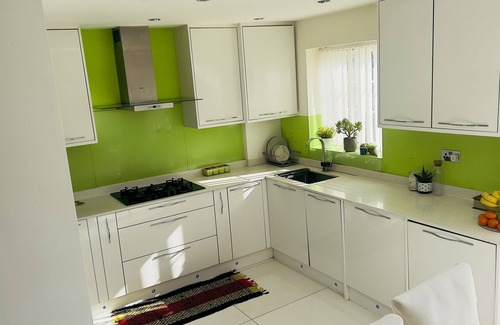 Barking Haus | Barking Haven Retreat