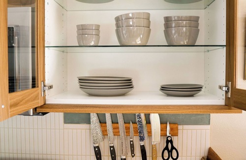 Cedar Ridge Haus | Barn Haus by the Creek. Dog Friendly!