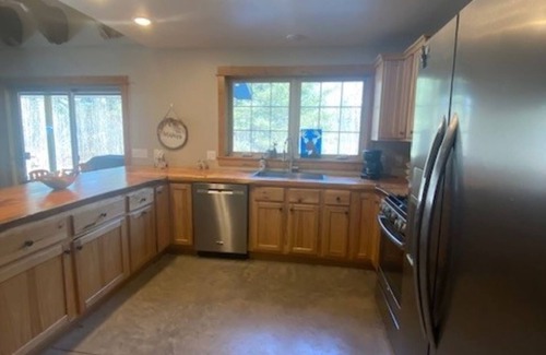 Cadillac Haus | Barndo Hideaway!