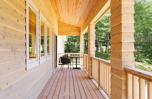 Chino Haus | BARNS 3LDK with deck Up to 5 people Family Plan / Chino Nagano