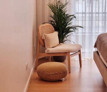 Barra Wohnung | Barra B Suite Apartment - 4min walk from BEACH, Terrace