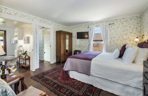 Oak Park Bed & Breakfast | Bath Street Inn B & B, Santa Barbara
