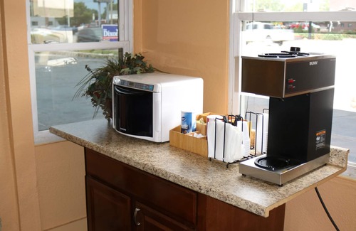 Southeast Springfield Hotel | Battlefield Inn Springfield