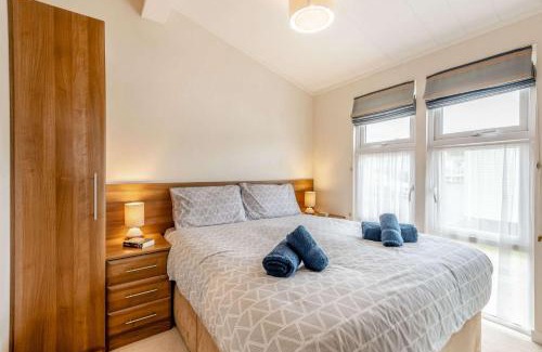 Hamworthy Haus | Bay Hollow