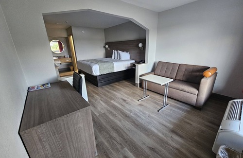 Covington Hotel | Baymont by Wyndham Covington