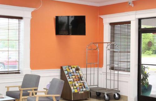 Front Royal Hotel | Baymont by Wyndham Front Royal Near Shenandoah National Park