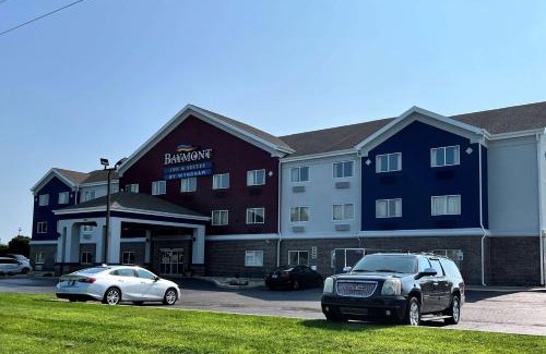 Maxwell Hotel | Baymont by Wyndham Indianapolis Northeast