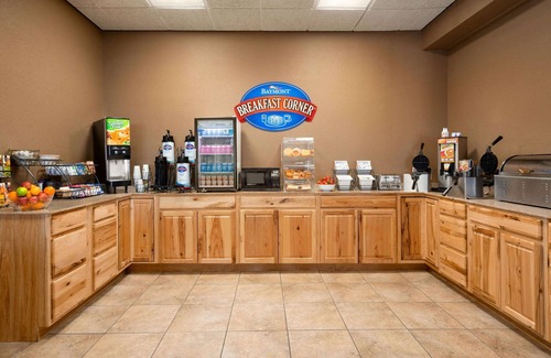 Mandan Hotel | Baymont by Wyndham Mandan Bismarck Area