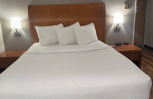 Grant Creek Hotel | Baymont by Wyndham Missoula