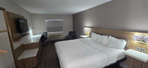 San Marcos Hotel | Baymont Inn & Suites San Marcos