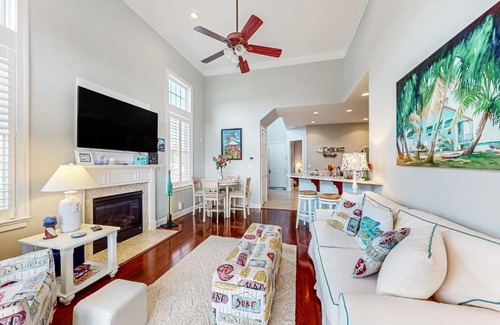 The Commons Haus | Bayside Resort - 36306 Sunflower Boulevard