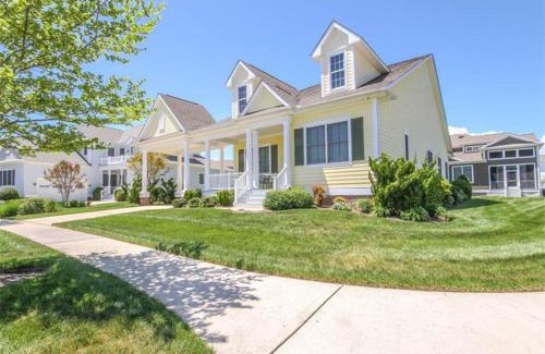 The Commons Haus | Bayside Resort - 36486 Wild Rose