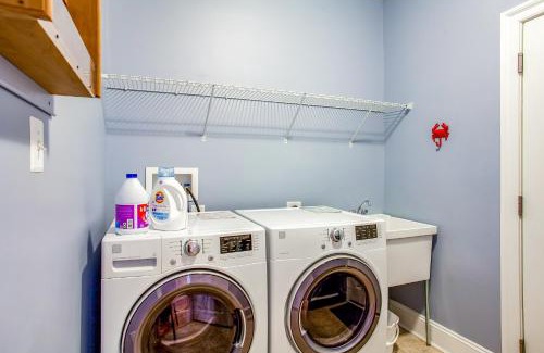 The Commons Haus | Bayside Resort - 36516 Coneflower Cir