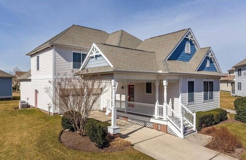 The Commons Haus | Bayside Resort 4bd/3.5ba+Loft Beach/Golf Home