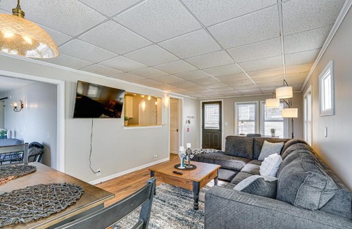 Kaiser Haus | BBQ-Ready Home in Lake of the Ozarks State Park!