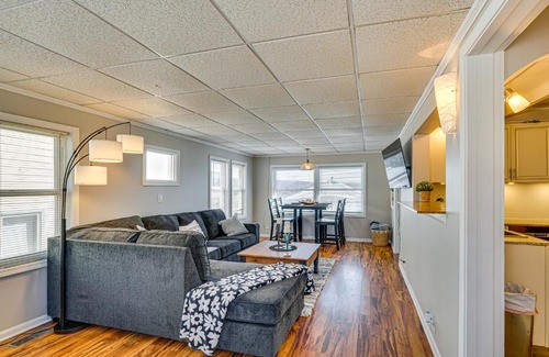 Kaiser Haus | BBQ-Ready Home in Lake of the Ozarks State Park!