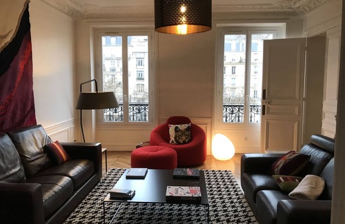 Ternes Wohnung | Seien Sie in der Nähe der Champs Elysee!