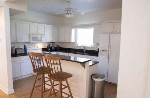 Cape Charles Eigentumswohnung | Beach Access Near State Park