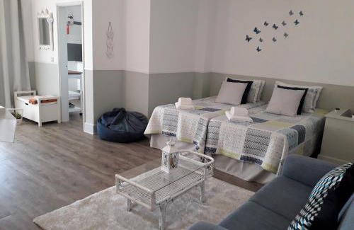 Porto de Mos Wohnung | Beach and Pool Studio Apartment