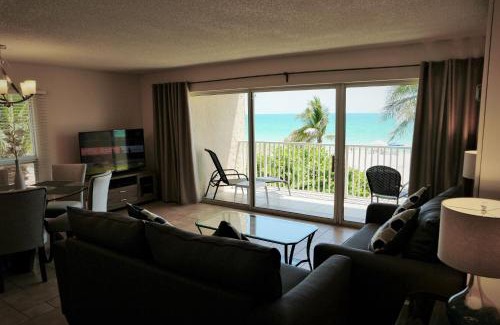 Longboat Key Wohnung | Beach and sunset view from your balcony
