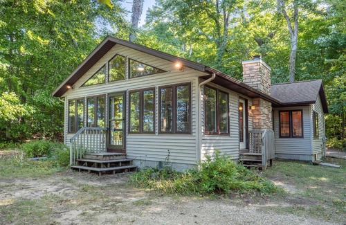Fennville Haus | Beach Cottage