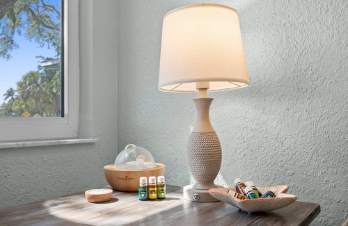 Cocoa Beach Hütte | Beach Duplex-Sleeps 16, Pet Friendly, Min to Beach