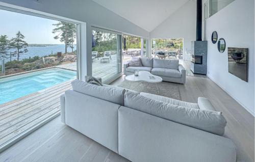 Osteraker Municipality Haus | Beach Front Home In Åkersberga With Sauna