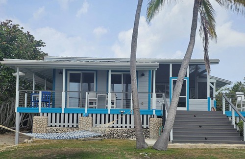 Tibbett's Turn Haus | Beach Front Paradise Home. Luxuriöse Einrichtung!