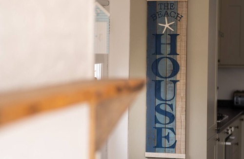 Filey Haus | Beach House Paradise Found WF-Fi, Netflix, Pool,Gym, Pet Friendly close to beach