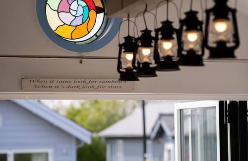 Filey Haus | Beach House Paradise Found WF-Fi, Netflix, Pool,Gym, Pet Friendly close to beach