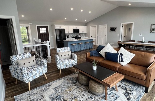 New Lisbon Haus | Beach Lake Retreat with Private Lake and Hot Tub