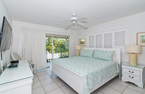 Seven Mile Beach Wohnung | Beach Living at Discovery Point Club