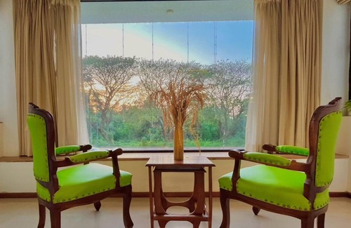 Caranzalem Wohnung | Beach Paradise Miramar Goa
