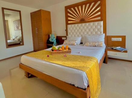 Caranzalem Hotel | Beach Paradise Miramar Goa