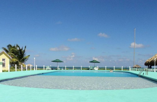 San Pedro Hütte | Strandhaus am Privatstrand mit Süßwasserpool, "rustikal" - RCB