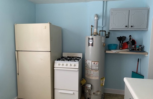 Cottage Line Wohnung | Beach Side Studio #1 (Apartment) - Pets Allowed by RedAwning