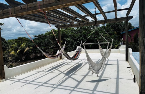 Hopkins Haus | Peaceful Rooftop Pergola One Block from the Beach