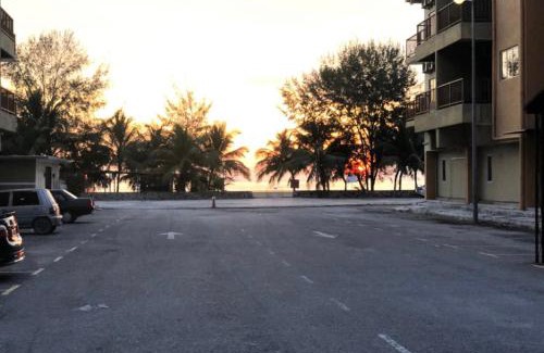 Endah Wohnung | Beach view apartment from balcony